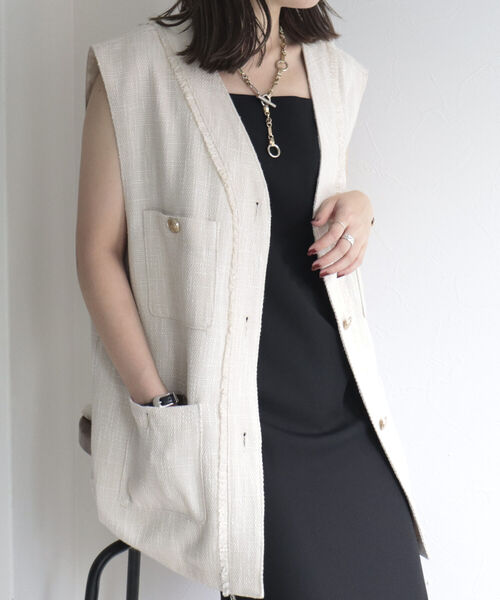 fredy emue(フレディエミュ)の「ツィードジレ ベスト(ベスト・レディース・ブラック/アイボリー・38)」の17枚目の写真