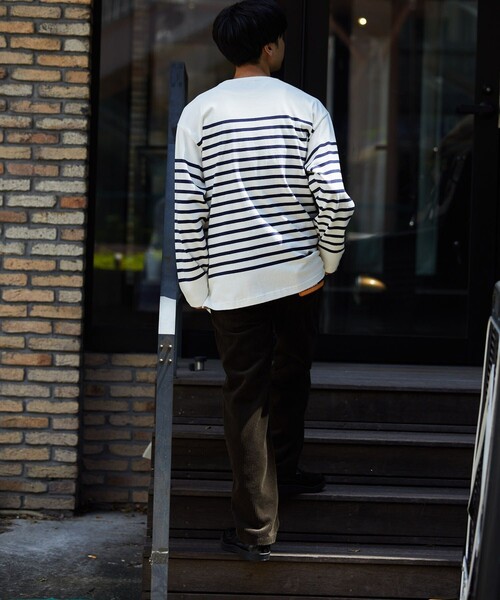 FREAK'S STORE(フリークスストア)の「KONECO/コネーソ KONECO パネルボーダー ロングスリーブTEE(Tシャツ/カットソー・メンズ・ホワイト/ネイビー/オフホワイト・MEDIUM/LARGE)」の10枚目の写真