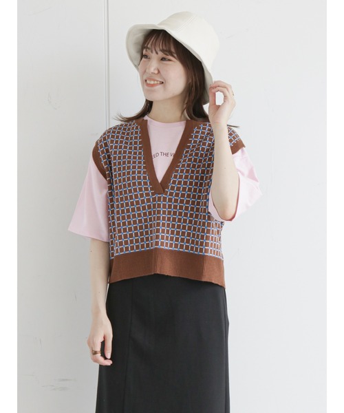 ehka sopo（エヘカソポ）の「スキッパーチェック柄ニットベスト