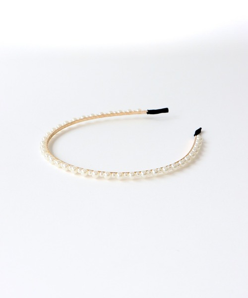 BLUEEAST（ブルーイースト）の「パールカチューシャ（カチューシャ・レディース・ホワイト系/オフホワイト/ホワイト・FREE）」の19枚目の写真