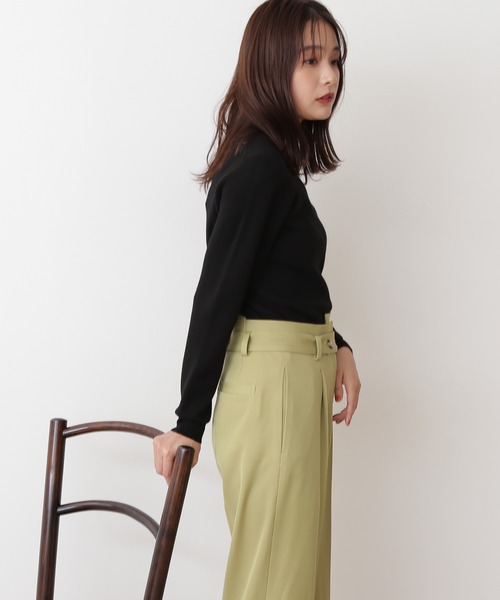 N.（N. Natural Beauty Basic）（エヌエヌナチュラルビューティーベーシック）の「◆ウールベーシックスムースタートルネックニット（ニット/セーター・レディース・ブラック/ベージュ/レッド/オフホワイト・MEDIUM）」の7枚目の写真