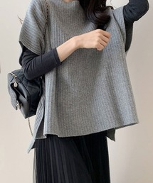 レイヤード風ニットベスト