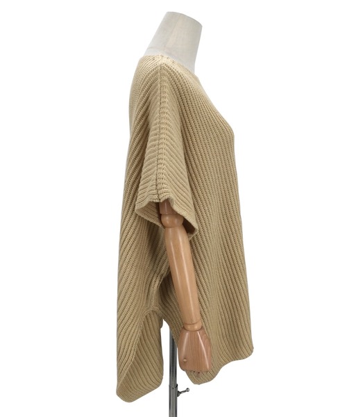 レイヤード風ニットベスト