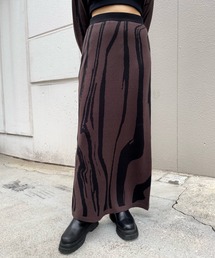 イレギュラーパターンスカート