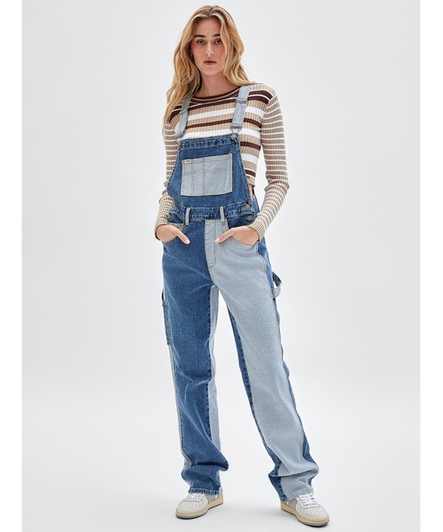 Guess(ゲス)の「GUESS Originals Color-Block Overalls(サロペット/オーバーオール・レディース・インディゴブルー・SMALL/MEDIUM/X-SMALL)」の3枚目の写真
