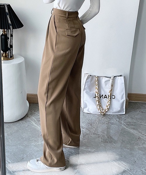 LAFFMO（ラフモ）の「タックインワイドストレートパンツ（スラックス・レディース・モカ/ブラック/グレー・MEDIUM/LARGE）」の9枚目の写真