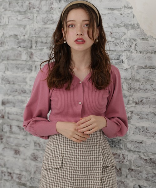 ASTORIA ODIER（アストリアオディール）の「Vネックボリュームスリーブカーディガン（カーディガン/ボレロ・レディース・ネイビー/ミント/ベージュ/ホワイト/ピンク/ブルー・MEDIUM）」の16枚目の写真