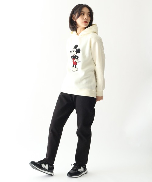 Disney（ディズニー）の「【Disney/ディズニー】裏起毛サガラ刺繍プル