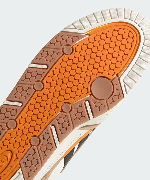 adidas（アディダス）の「Adi2000 / アディダスオリジナルス 