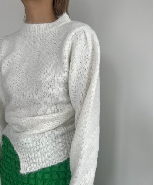 AMAIL(アマイル)の「Cut out fuwa knit(ニット/セーター・レディース・ホワイト/ブルー/ピンク・FREE)」の11枚目の写真