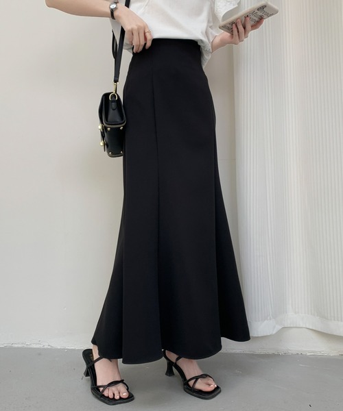 ABITOKYO（アビトーキョー）の「バックレースアップマーメイドロングスカート（スカート・レディース・ブラック/ダークブラウン/ベージュ/ブルー/ピンク/ライトグリーン・S/M）」の2枚目の写真