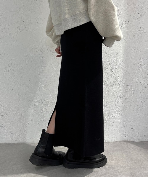apres jour mignon(アプレジュールミニョン)の「ニットナロースカート【ZOZOTOWN限定アイテム】(スカート・レディース・パープル/マスタード/ブラック・SMALL/MEDIUM/X-LARGE)」の10枚目の写真