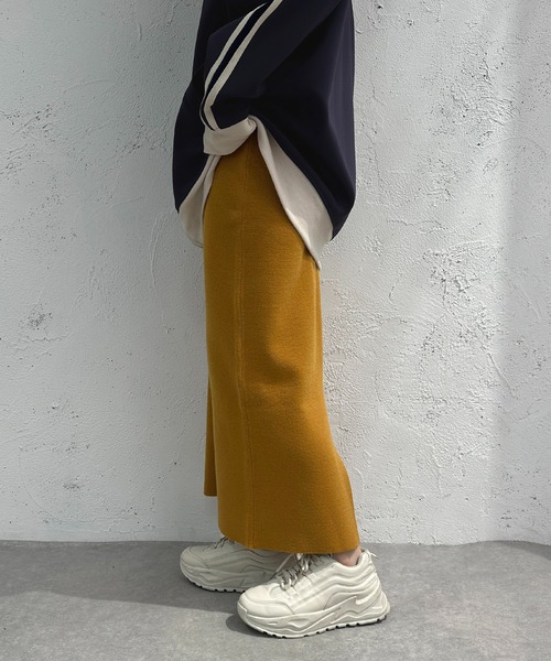 apres jour mignon(アプレジュールミニョン)の「ニットナロースカート【ZOZOTOWN限定アイテム】(スカート・レディース・パープル/マスタード/ブラック・SMALL/MEDIUM/X-LARGE)」の20枚目の写真
