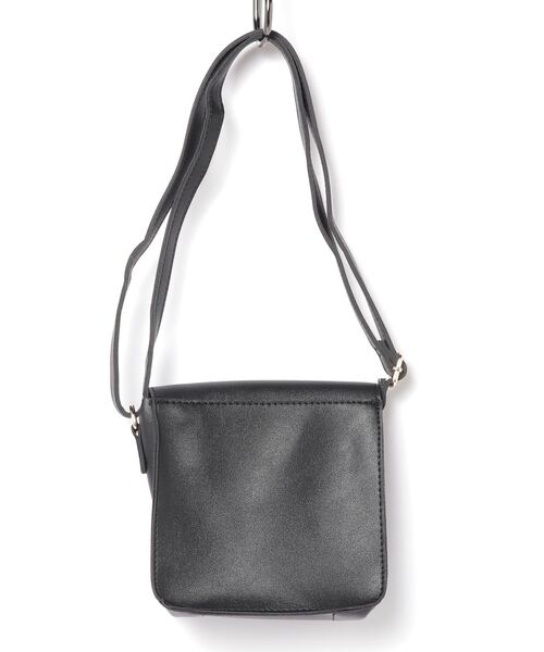 .KOM（ドットコム）の「『.KOM/ドットケーオーエム』ベルトデザインレザーライクショルダーバッグ【Y】【CN】（ショルダーバッグ・レディース・ブラウン/ブラック・FREE）」の4枚目の写真