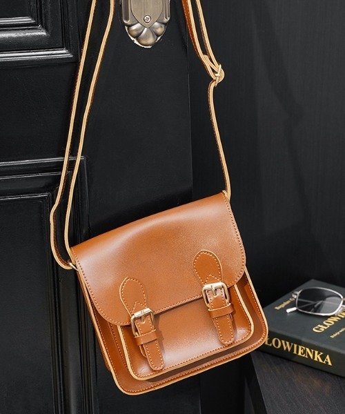 .KOM（ドットコム）の「『.KOM/ドットケーオーエム』ベルトデザインレザーライクショルダーバッグ【Y】【CN】（ショルダーバッグ・レディース・ブラウン/ブラック・FREE）」の8枚目の写真