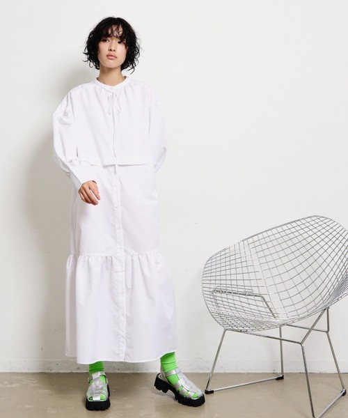 THE YOn(ザヨン)の「【ワンピorクロップドシャツorマーメイドスカートで着用可能】マルチWAYラウンドカフティアードシャツワンピース(シャツワンピース・レディース・ブルー/ホワイト/ホワイト×ネイビー・FREE)」の5枚目の写真