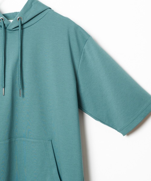 ikka（イッカ）の「【接触冷感／抗菌防臭】5分袖セイケツカイテキパーカー（パーカー・メンズ・ホワイト/グリーン/グレー/ネイビー・S/M/L/XL）」の8枚目の写真
