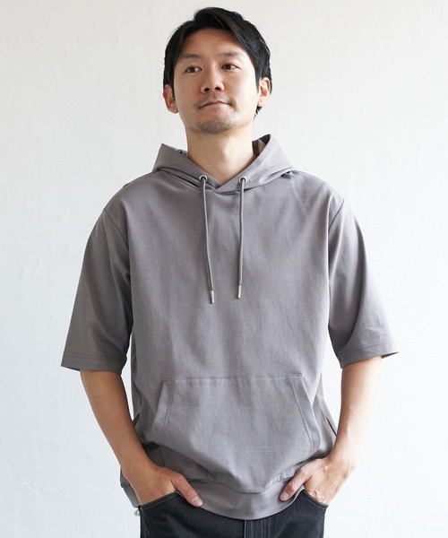 ikka（イッカ）の「【接触冷感／抗菌防臭】5分袖セイケツカイテキパーカー（パーカー・メンズ・ホワイト/グリーン/グレー/ネイビー・S/M/L/XL）」の13枚目の写真