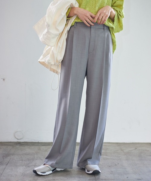 LEPSIM（レプシィム）の「ハイウエストタックスラックスパンツ　190680（デニムパンツ・レディース・グレー/ブラック/ピンク・MEDIUM/LARGE）」の3枚目の写真