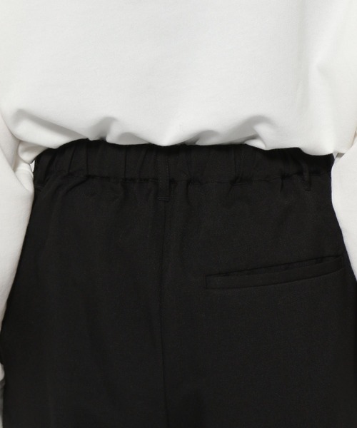 LEPSIM（レプシィム）の「ハイウエストタックスラックスパンツ　190680（デニムパンツ・レディース・グレー/ブラック/ピンク・MEDIUM/LARGE）」の13枚目の写真