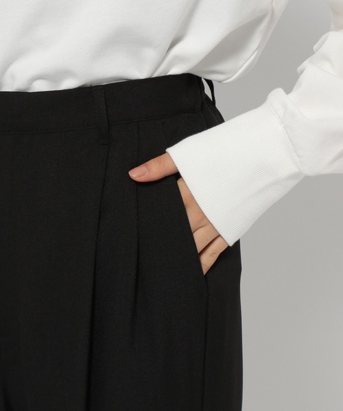 LEPSIM（レプシィム）の「ハイウエストタックスラックスパンツ　190680（デニムパンツ・レディース・グレー/ブラック/ピンク・MEDIUM/LARGE）」の16枚目の写真