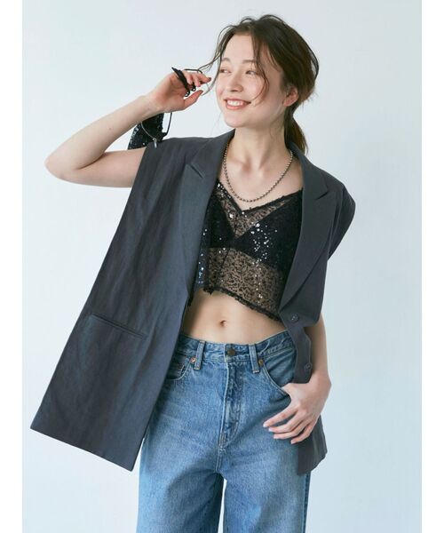 Ungrid（アングリッド）の「リネン混ノースリジャケット（テーラードジャケット・レディース・チャコールグレー/ベージュ・FREE）」の2枚目の写真