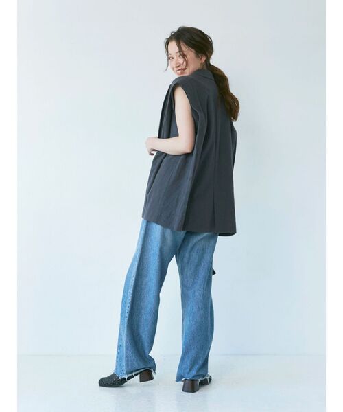 Ungrid（アングリッド）の「リネン混ノースリジャケット（テーラードジャケット・レディース・チャコールグレー/ベージュ・FREE）」の10枚目の写真