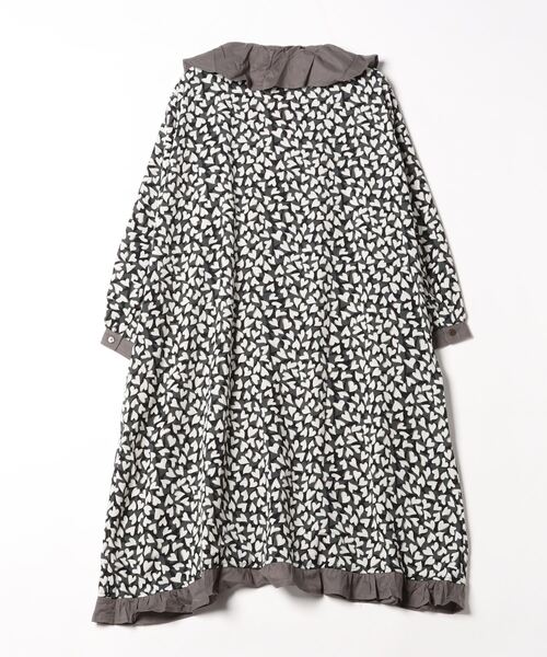sandy（サンディー）の「sandy/フリルカラーピンタックワンピース（ワンピース・レディース・グレー/ネイビー・FREE）」の3枚目の写真