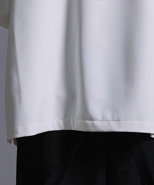 Loose/ルース（ルース）の「ドレープトロミ ハーフジップオーバーシャツティー（シャツ/ブラウス・メンズ・ライトグレー/ブラック/グレイッシュブルー/オフホワイト/ダークブルー/ブルーグレー/チャコールグレー/ホワイト・S/M/L/XS）」の9枚目の写真