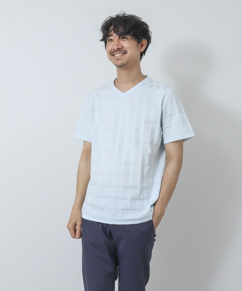 Stutostein Nolley's(シュテットシュタインノーリーズ)の「幾何学リンクスVネックTシャツ(Tシャツ/カットソー・メンズ・ライトブルー/グレイッシュベージュ/ホワイト/ネイビー・L/M/XL/S)」の12枚目の写真