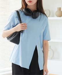 ECRIRE | 【yunコラボ】ヘルシーな肌見せ。アシンメトリースリットカットソー(Tシャツ/カットソー)