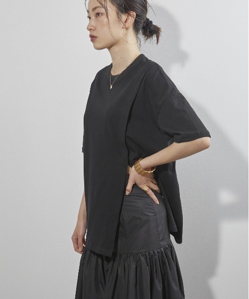 ECRIRE(エクリール)の「【yunコラボ】アシンメトリースリットカットソー(Tシャツ/カットソー・レディース・ホワイト/ブラック/ブルー・M/L)」の13枚目の写真