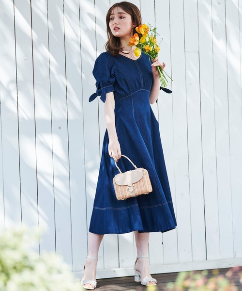 NOELA（ノエラ）の「デニムワンピース（ワンピース・レディース・ベージュ/インディゴブルー/ダークインディゴブルー・S/M）」の20枚目の写真