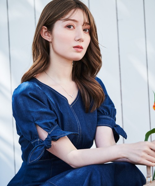 NOELA（ノエラ）の「デニムワンピース（ワンピース・レディース・ベージュ/インディゴブルー/ダークインディゴブルー・S/M）」の4枚目の写真