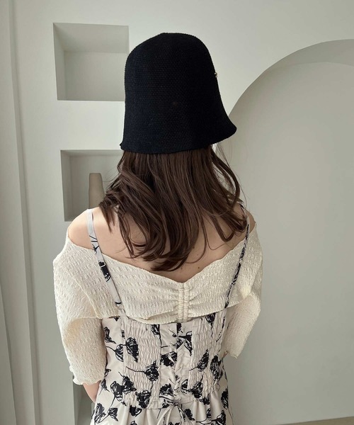 one after another NICE CLAUP(ワンアフターアナザーナイスクラップ)の「NCエンブレム付きクローシュハット(ハット・レディース・アイボリー/ブラック・FREE)」の13枚目の写真