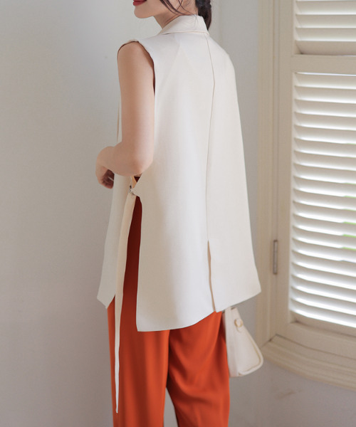 COCOMOMO（ココモモ）の「サイドベルトデザイン ジレ ベスト（ベスト・レディース・ベージュ/ブラック/ホワイト/アイボリー・L/M）」の16枚目の写真