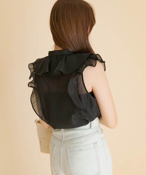 HEYUMM(ヘユム)の「シアーラッフルブラウス(シャツ/ブラウス・レディース・ベージュ/オフホワイト/ブラック・ONE)」の11枚目の写真