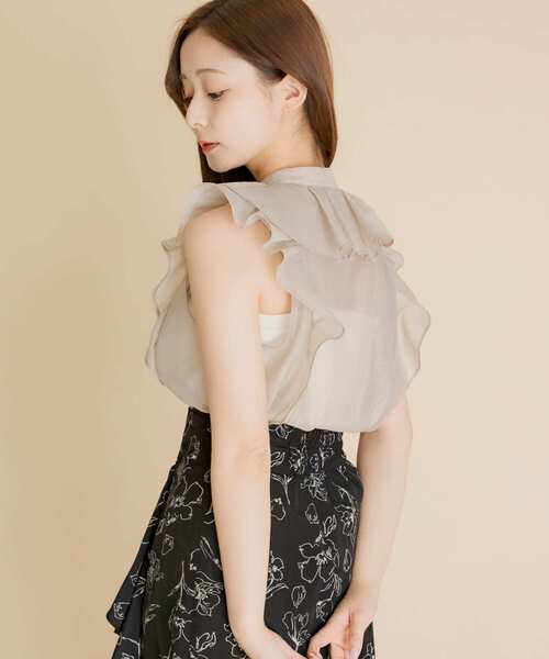 HEYUMM(ヘユム)の「シアーラッフルブラウス(シャツ/ブラウス・レディース・ベージュ/オフホワイト/ブラック・ONE)」の18枚目の写真