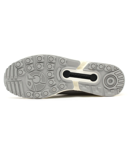 adidas（アディダス）の「【adidas】ZX FLUX（スニーカー・メンズ・ブラック/グレー・26cm/27cm/28cm）」の4枚目の写真