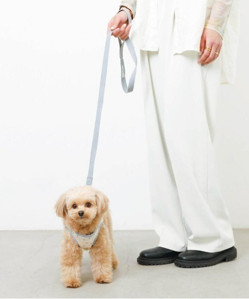 moncheri（モンシェリ）の「冷感アイスクリーム柄ハーネス+リードSET【接触冷感・ワンタッチ着脱・サイズ調整可能・８㎏まで対応】（リード/ハーネス/首輪・レディース・ピンク/ブルー・S/M/L/XL）」の20枚目の写真