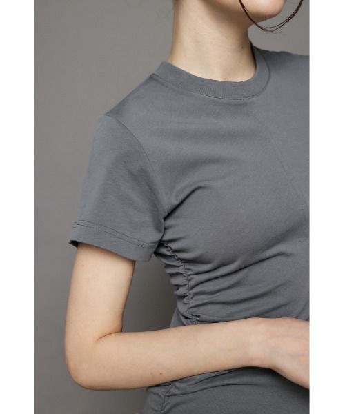 SLY（スライ）の「MICHI x SLY SIDE GATHER S/OP ミチスライ サイドギャザー Tシャツ ワンピース ミニワンピース ショートワンピース タイト コラボ（ワンピース・レディース・グレー/ブラック・FREE）」の7枚目の写真