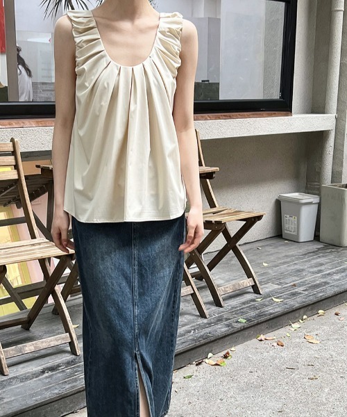 deux amour（ドゥーザムール）の「タックギャザータンクトップ（タンク