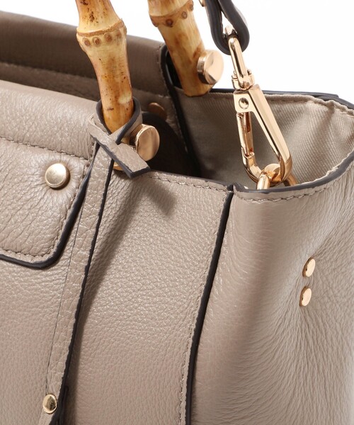 NOLLEY’S（ノーリーズ）の「バンブーレザートートバッグ（ショルダーバッグ・レディース・ブラック/ベージュ・FREE）」の11枚目の写真