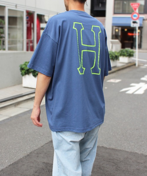 HUF(ハフ)の「【HUF】ハフ HUF SET H S/S TEE 半袖 ショートスリーブ Tシャツ TS01955(Tシャツ/カットソー・メンズ・ブラック/ホワイト/ホワイト×ブルー/グレイッシュブルー・XL/L/S/M)」の4枚目の写真