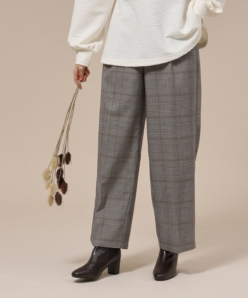 SHOO・LA・RUE(シューラルー)の「◆すっきり見え チェック柄 ワイドパンツ(その他パンツ・レディース・ブラウン系2/ベージュ系1/ブルー系その他3・02/03/04)」の9枚目の写真