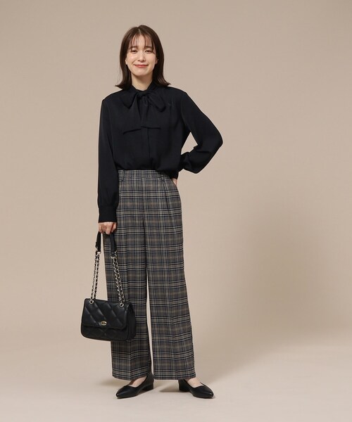SHOO・LA・RUE(シューラルー)の「◆すっきり見え チェック柄 ワイドパンツ(その他パンツ・レディース・ブラウン系2/ベージュ系1/ブルー系その他3・02/03/04)」の16枚目の写真