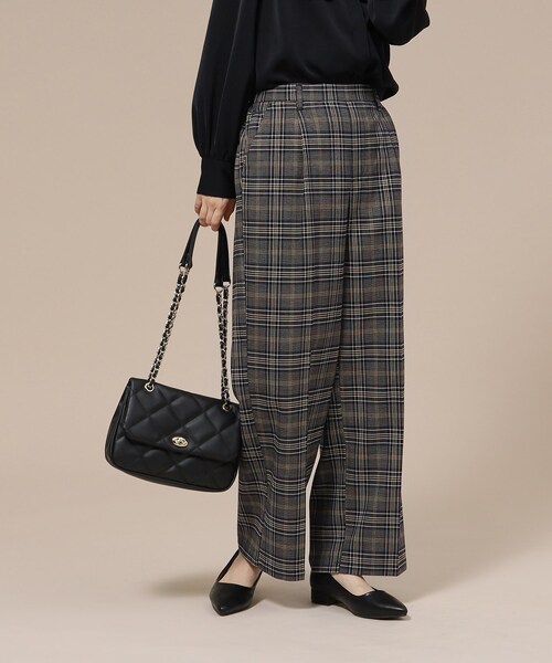 SHOO・LA・RUE(シューラルー)の「◆すっきり見え チェック柄 ワイドパンツ(その他パンツ・レディース・ブラウン系2/ベージュ系1/ブルー系その他3・02/03/04)」の19枚目の写真