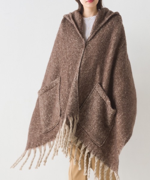 OMNES（オムネス）の「起毛フード付き大判フリンジストール（ストール/ショール・レディース・ブルー/ブラウン/イエロー/ブラック/パープル/ベージュ・FREE）」の13枚目の写真