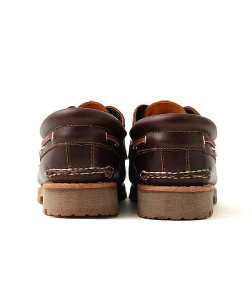 Timberland（ティンバーランド）の「TIMBERLAND ICON 3-EYE CLASSIC LUG / ティンバーランド 3-アイ クラッシック ラグ（モカシン/デッキシューズ・メンズ・ブラウン・28.0cm/27.5cm/27.0cm/26.5cm/26.0cm/25.5cm/29.0cm/28.5cm/25.0cm）」の6枚目の写真