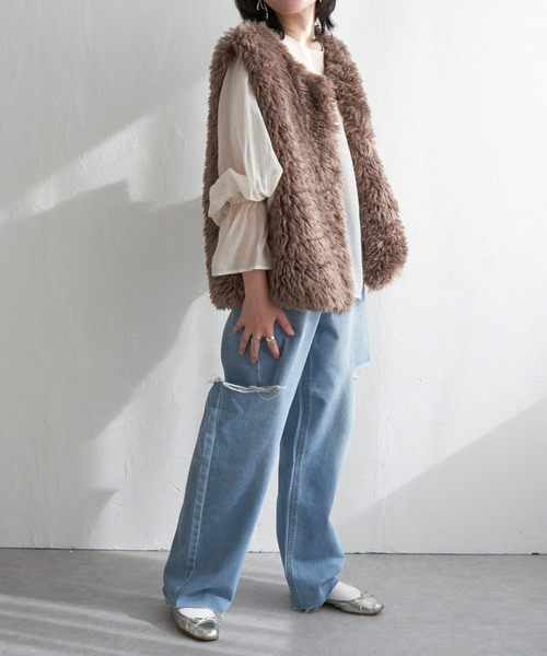 VENCEEXCHANGE（ヴァンスエクスチェンジ）の「ボリュームフェイクファーベスト（ベスト・レディース・ベージュ/ブラック/ブラウン/オフホワイト/ピンク系・M）」の10枚目の写真